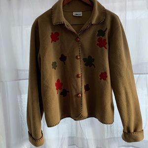 White mountain Button up leaf sweater size large!